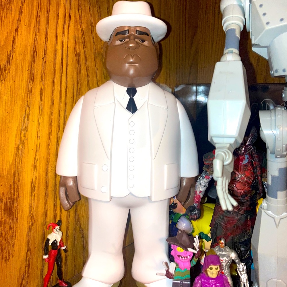 Notorious big gold premium viny figure